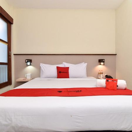Reddoorz Near Legian Street Hotel Kuta Lombok Exterior foto